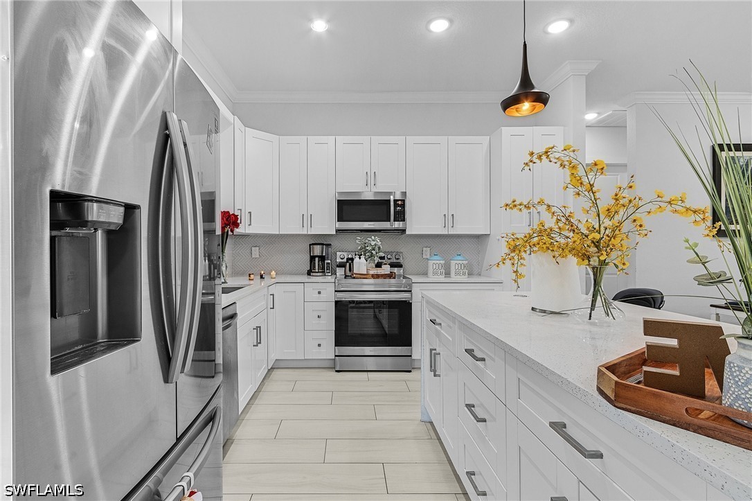 4 Bed SingleFamilyResidence for Sale in Lehigh Acres, photo 11