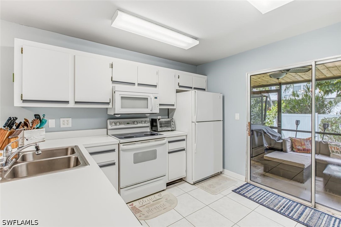 2 Bed Condominium for Sale in Marco Island, photo 11