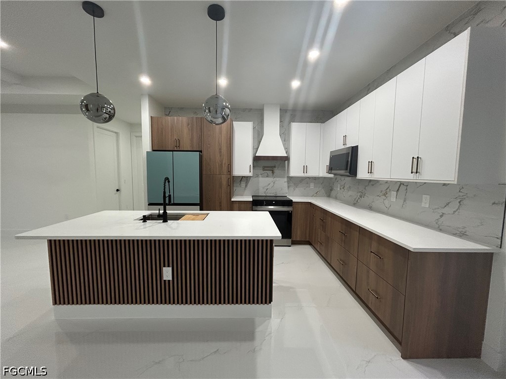 3 Bed SingleFamilyResidence for Sale in Lehigh Acres, photo 11