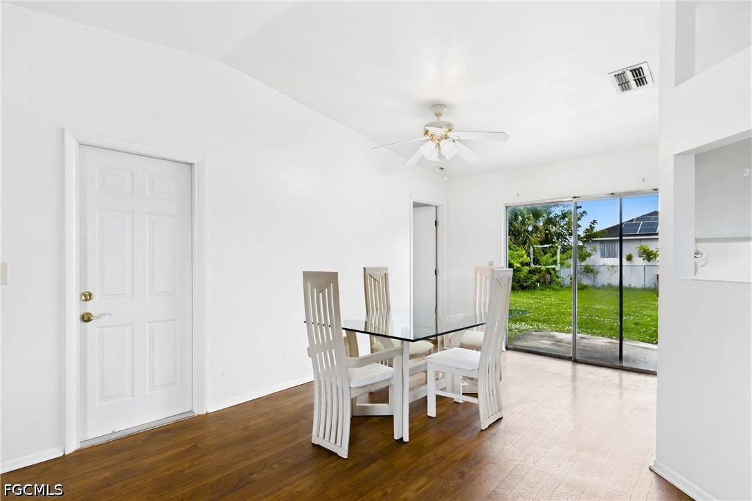 3 Bed SingleFamilyResidence for Sale in Cape Coral, photo 11
