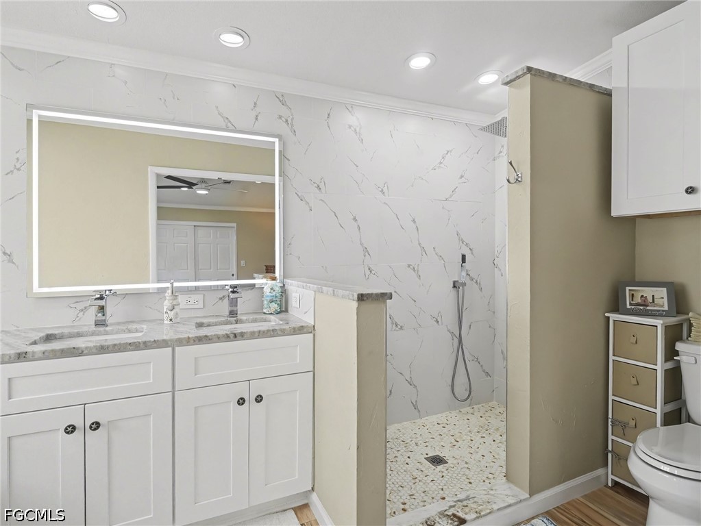2 Bed ManufacturedHome for Sale in North Fort Myers, photo 11