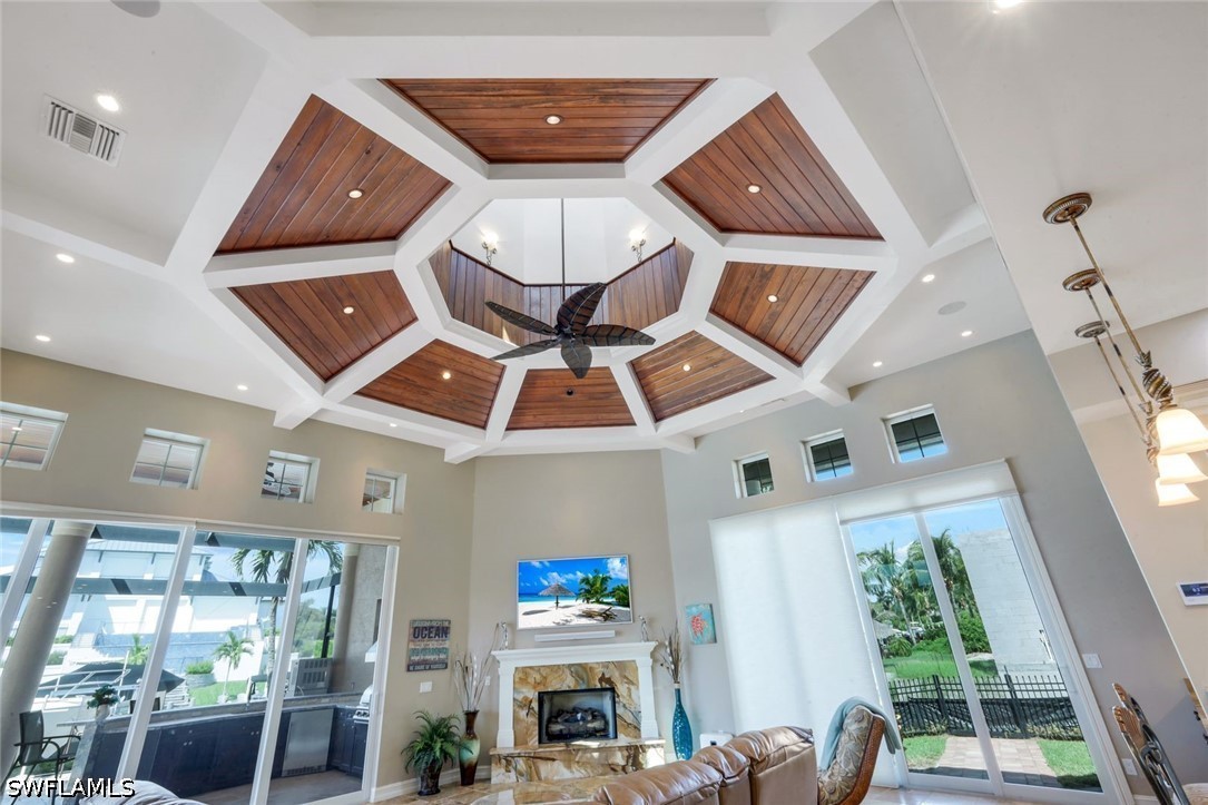 4 Bed Pool Home for Sale in Marco Island, photo 11