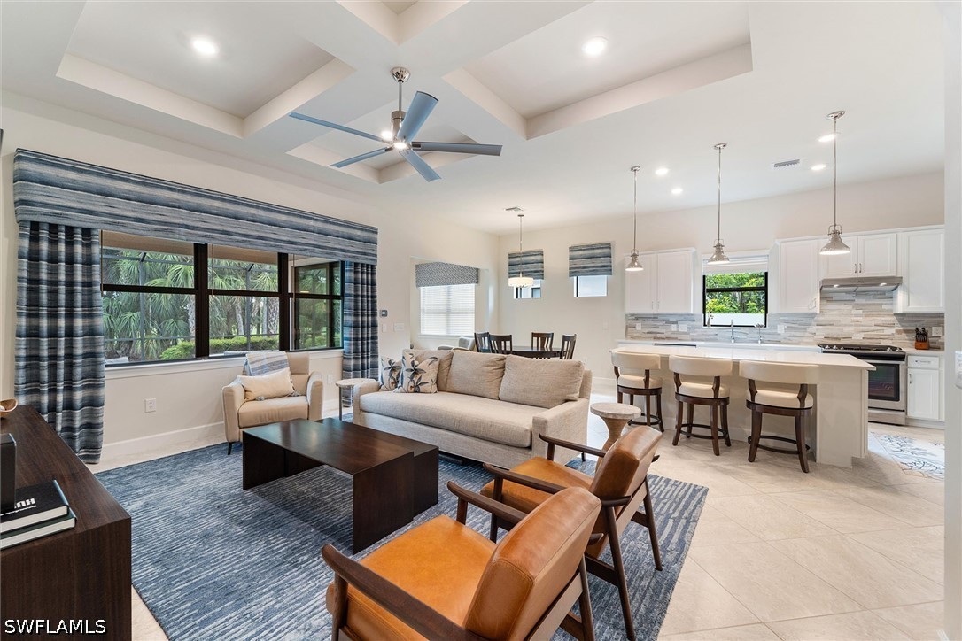 2 Bed Pool Home for Sale in Naples, photo 11