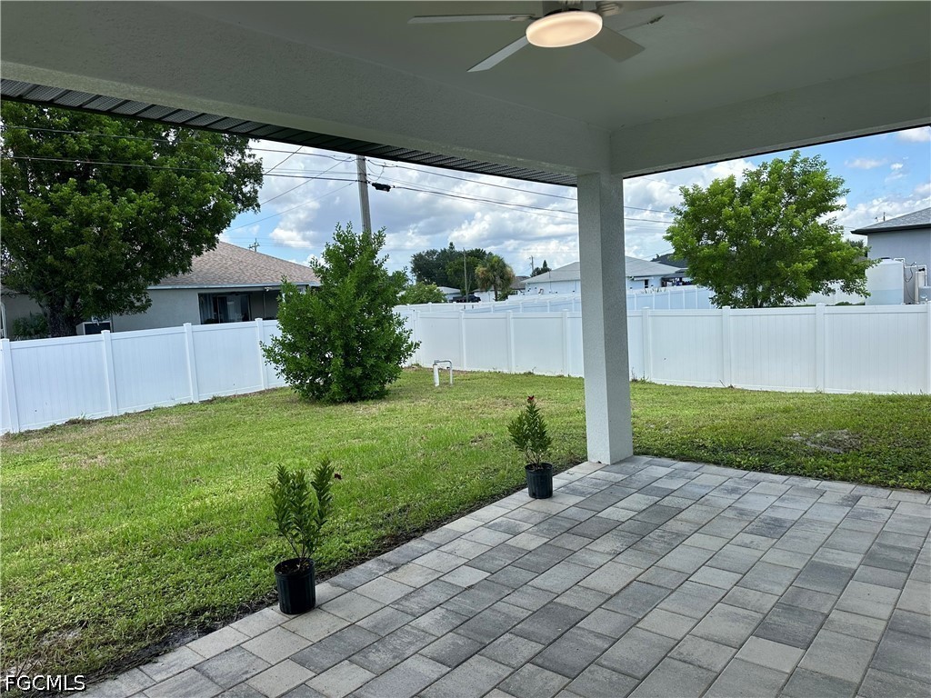 4 Bed SingleFamilyResidence for Sale in Cape Coral, photo 11