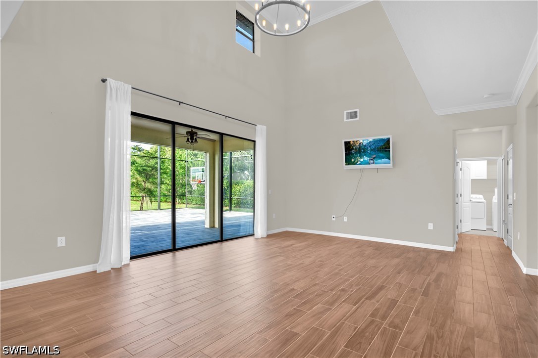5 Bed SingleFamilyResidence for Sale in Fort Myers, photo 11