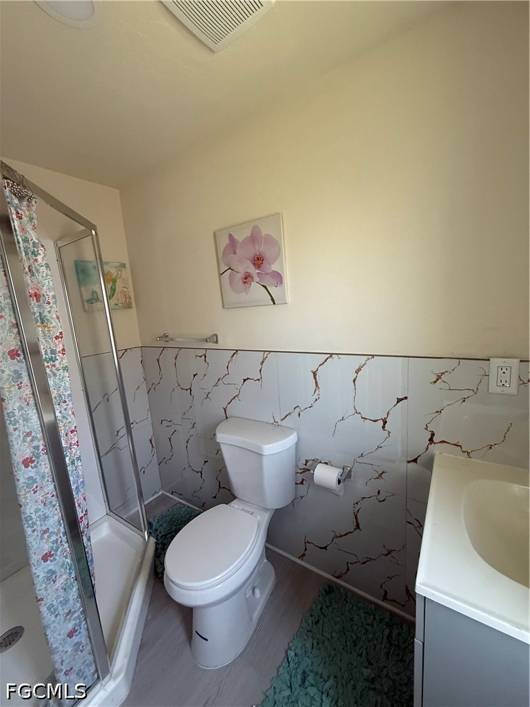 2 Bed ManufacturedHome for Sale in Naples, photo 11