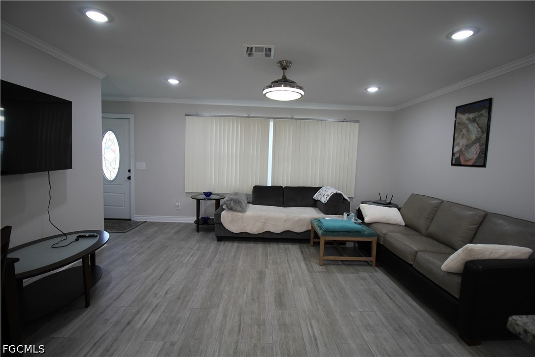 3 Bed SingleFamilyResidence for Sale in Cape Coral, photo 11