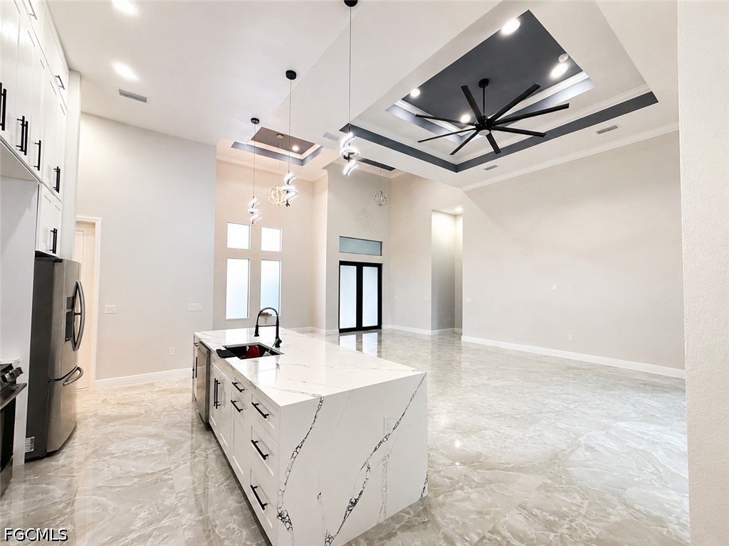 4 Bed SingleFamilyResidence for Sale in Lehigh Acres, photo 11