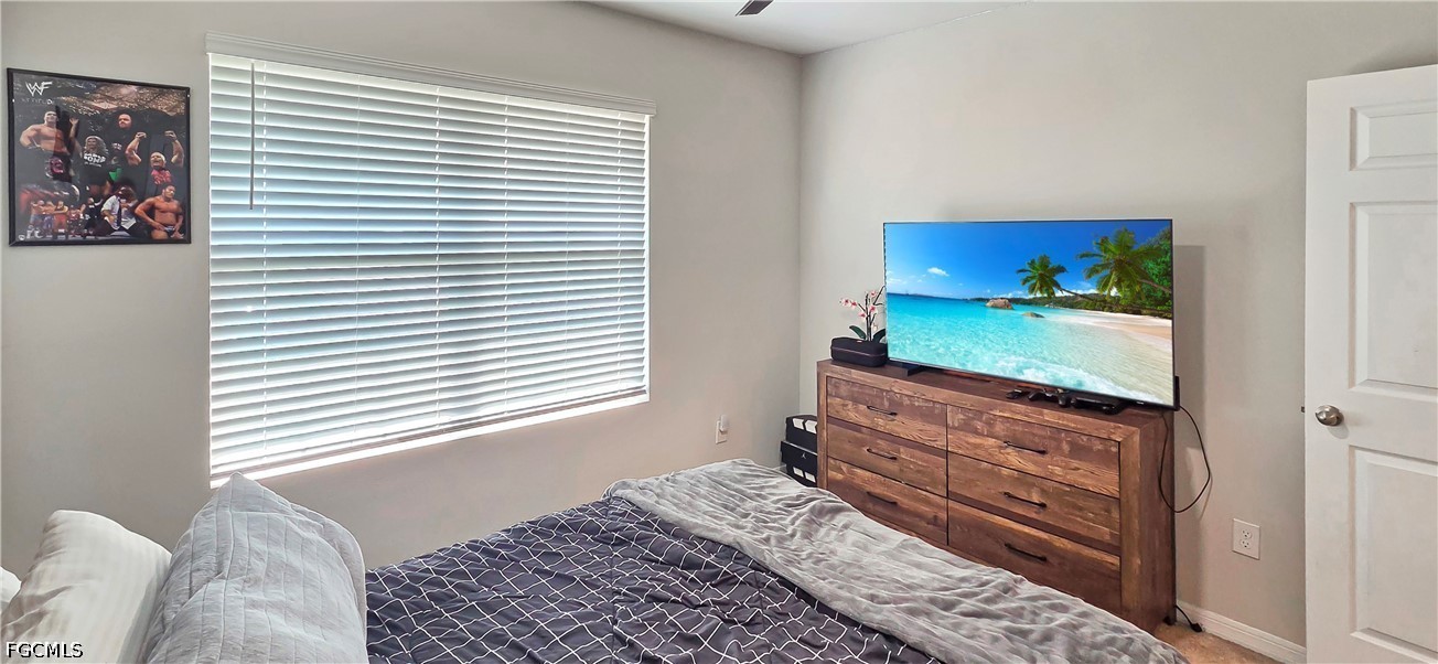 3 Bed SingleFamilyResidence for Sale in Cape Coral, photo 11