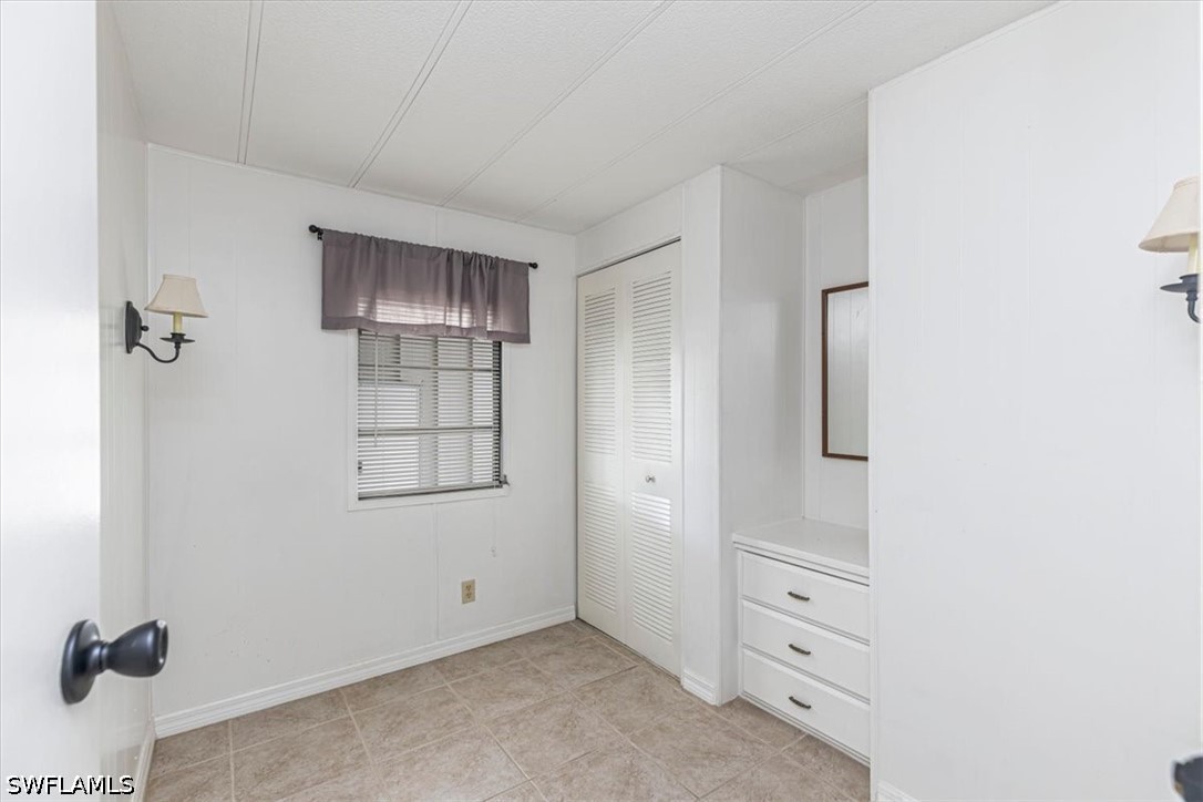 2 Bed ManufacturedHome for Sale in Naples, photo 11