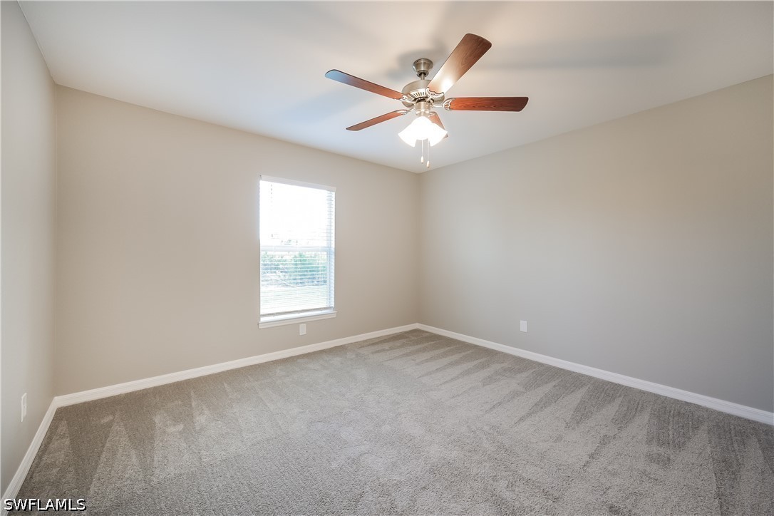 3 Bed SingleFamilyResidence for Sale in Lehigh Acres, photo 11
