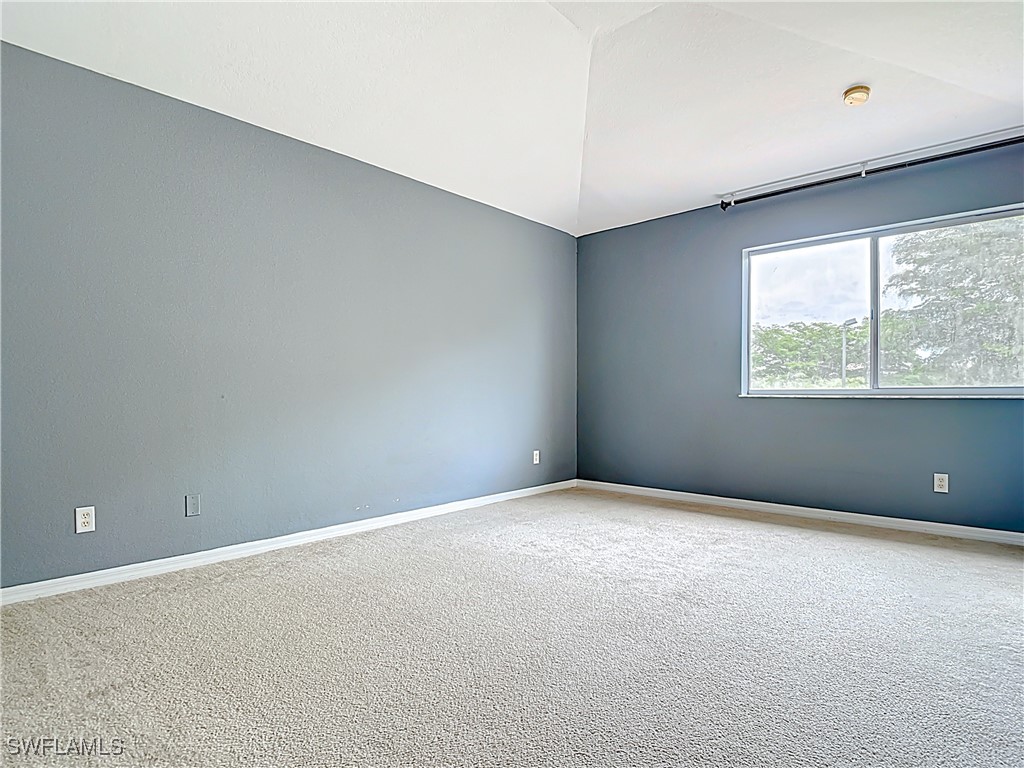 3 Bed Townhouse for Sale in Colonnade At Forum, photo 12