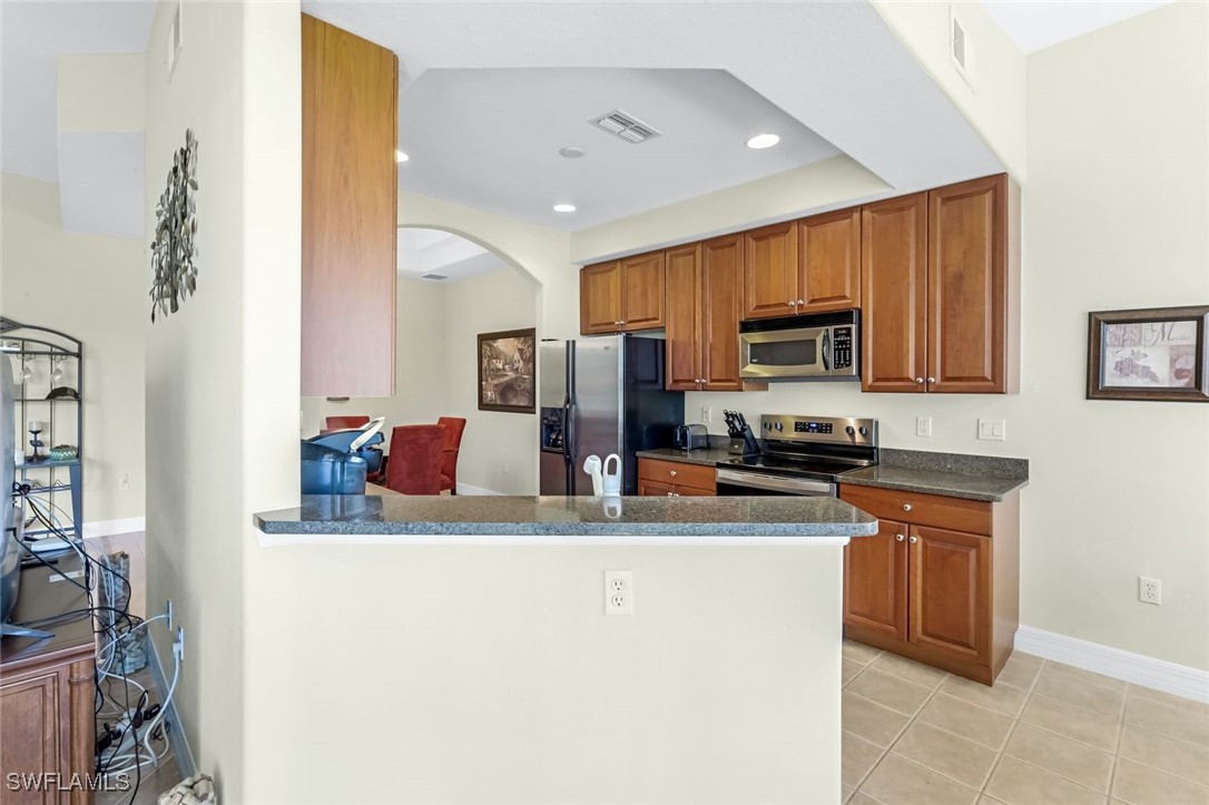 3 Bed Waterfront Home for Sale in Fort Myers, photo 12