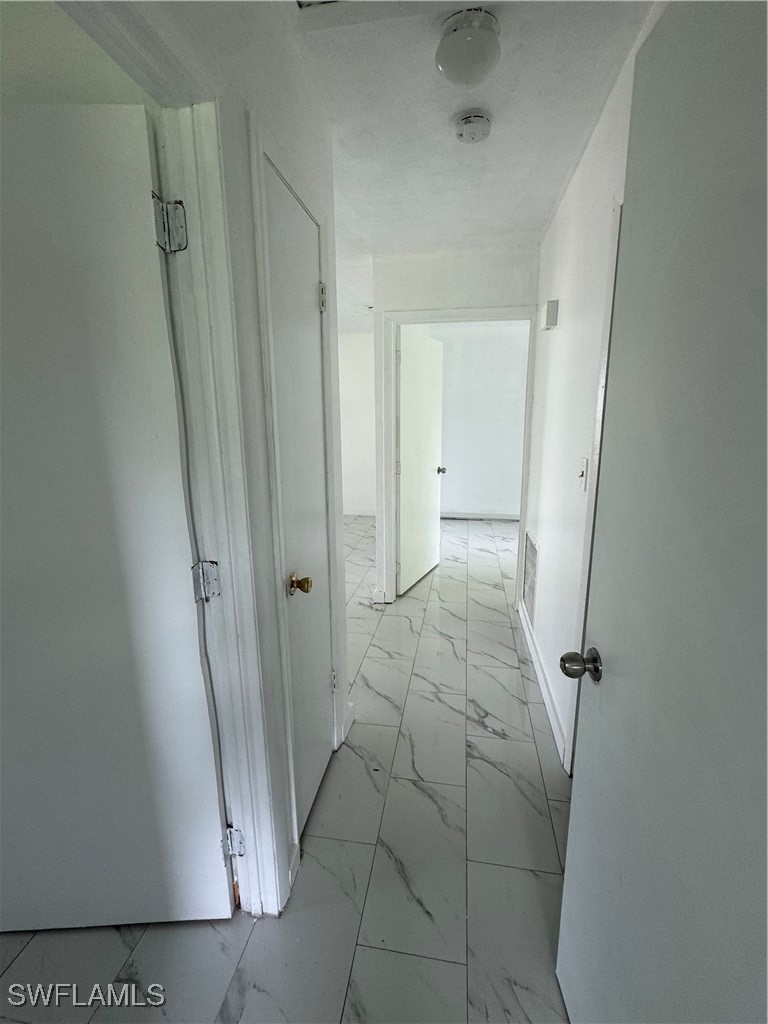 3 Bed SingleFamilyResidence for Sale in Clewiston, photo 12