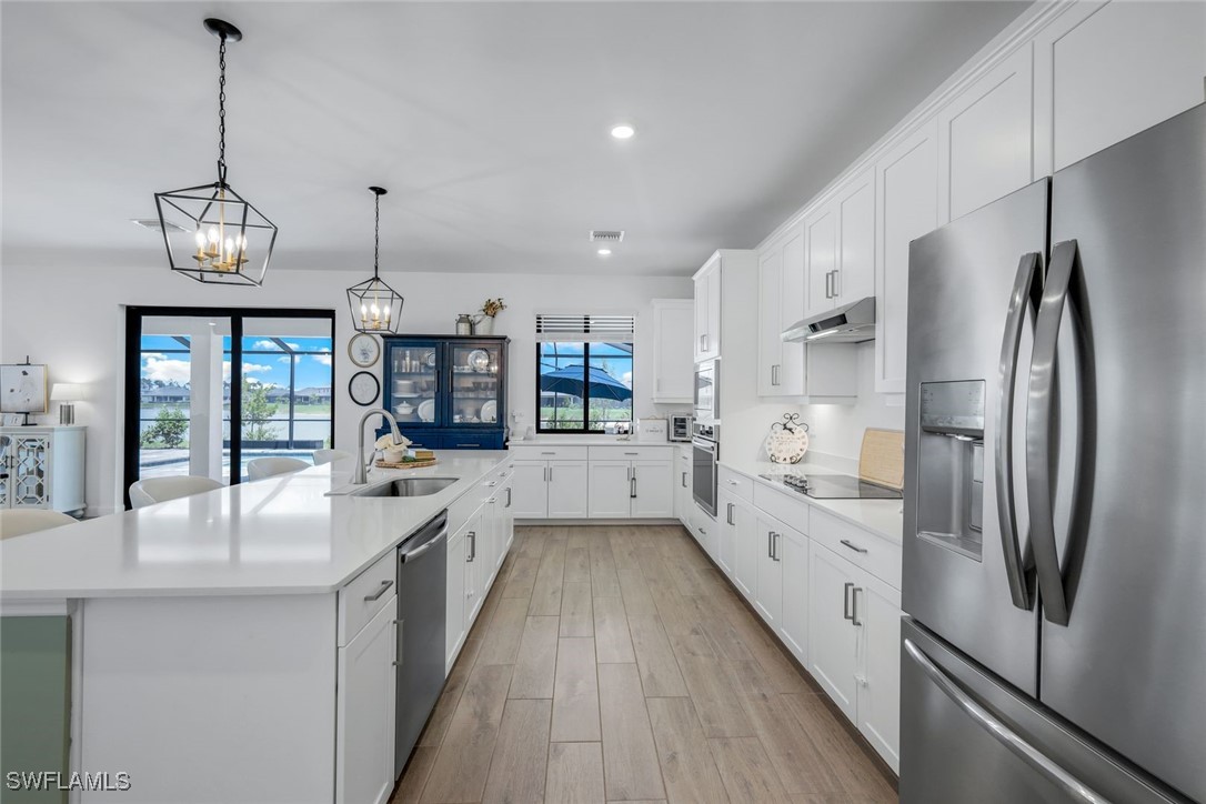 5 Bed Pool Home for Sale in Timber Creek, photo 12