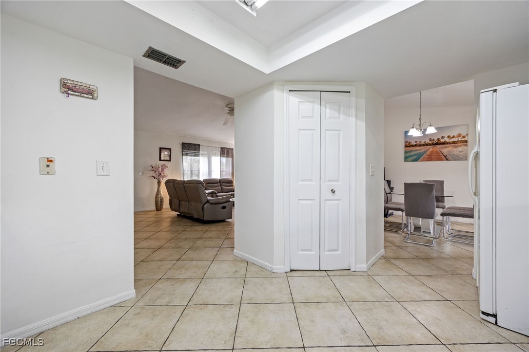 3 Bed SingleFamilyResidence for Sale in Cape Coral, photo 12