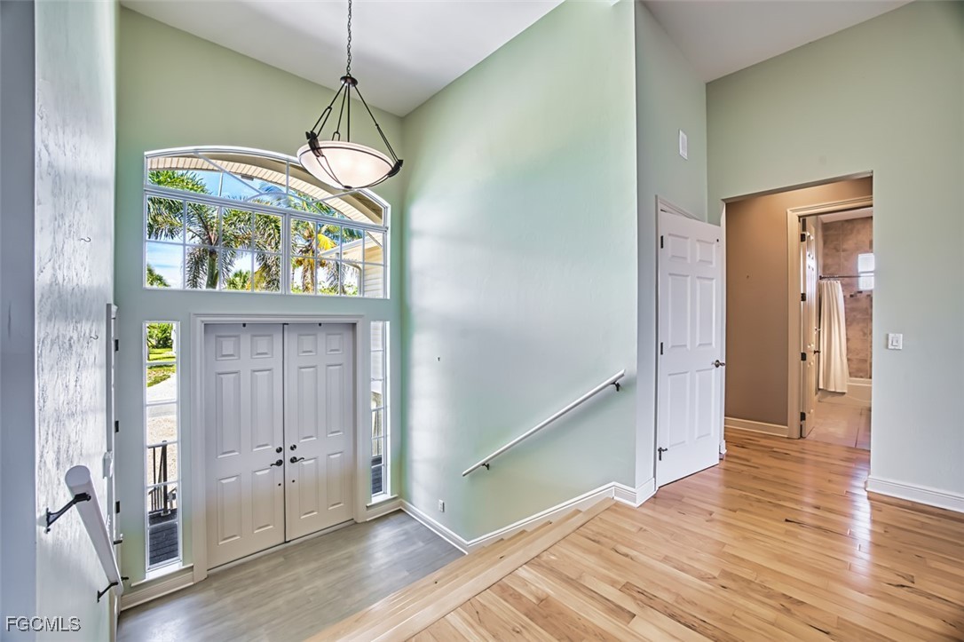 3 Bed Pool Home for Sale in Sanibel Bayous, photo 12