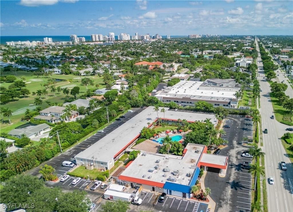 1 Bed Condominium for Sale in Naples, photo 12
