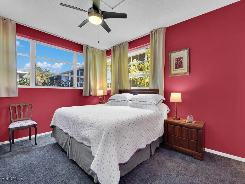 2 Bed Condominium for Sale in Cape Coral, photo 12