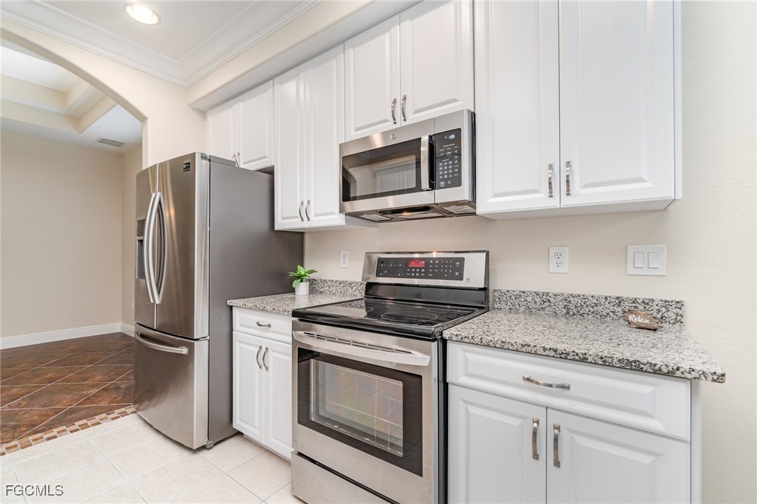 3 Bed Condominium for Sale in Jonathans Bay, photo 12
