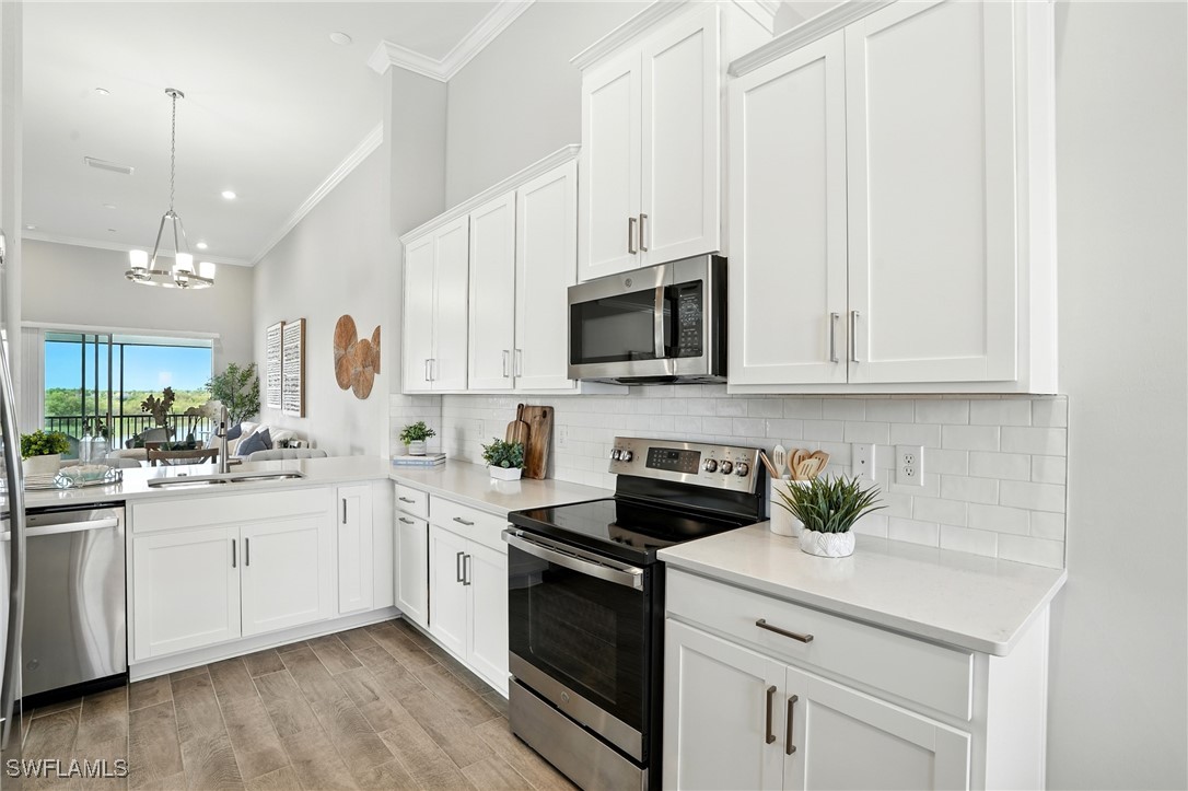 2 Bed Condominium for Sale in Fort Myers, photo 12