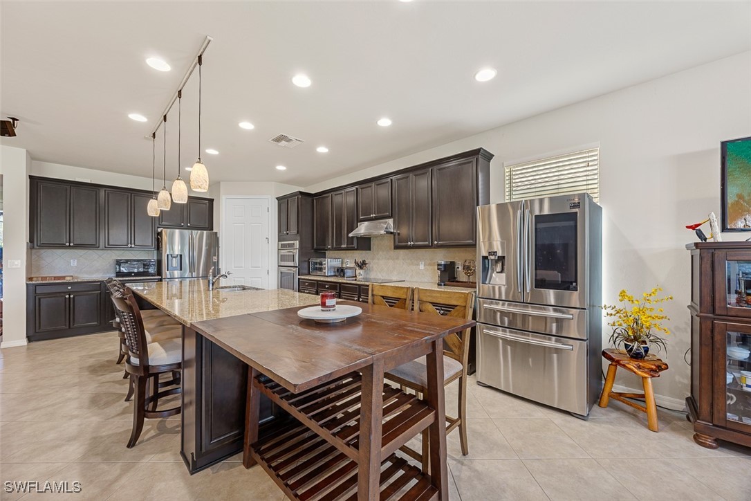 3 Bed SingleFamilyResidence for Sale in Del Webb, photo 12