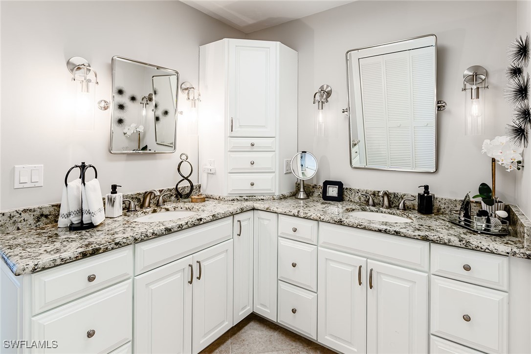 3 Bed Waterfront Home for Sale in Marco Island, photo 12