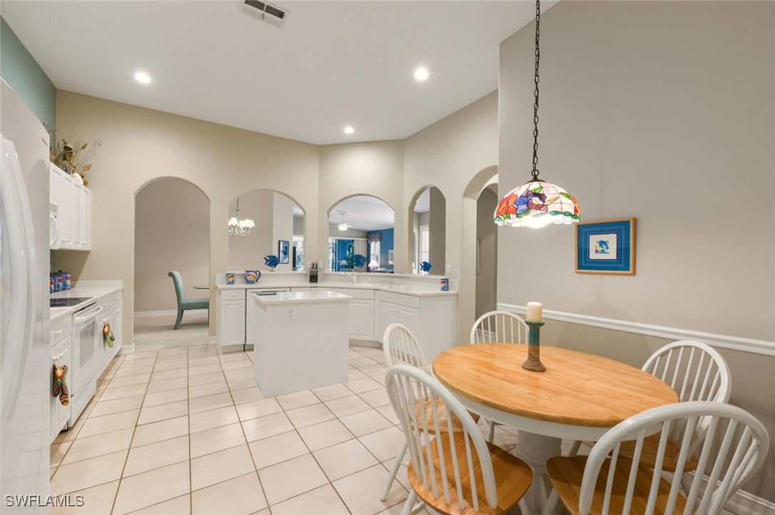 3 Bed Attached for Sale in Tarpon Cove, photo 12