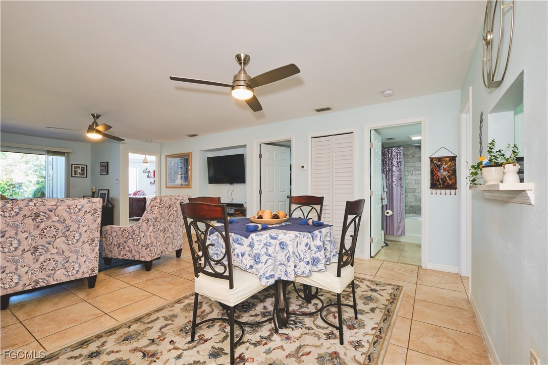 2 Bed Condominium for Sale in North Fort Myers, photo 12