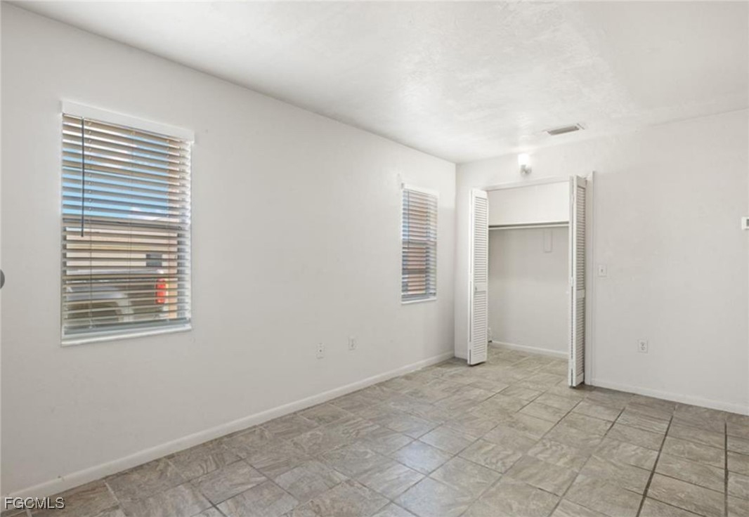 1 Bed Condominium for Sale in Cape Coral, photo 12