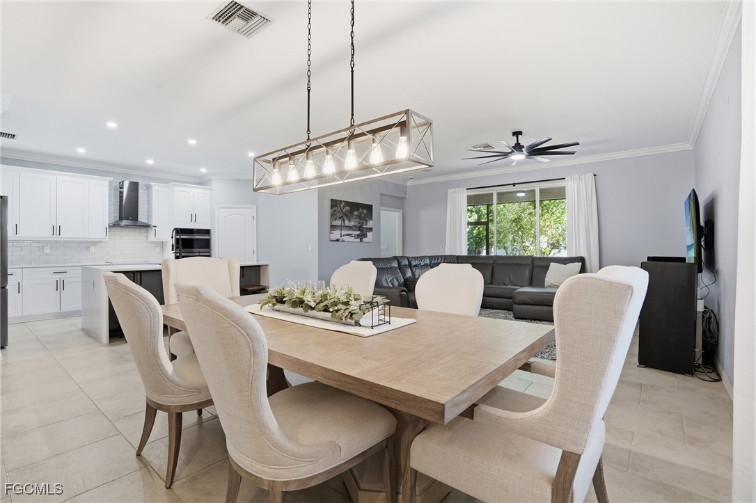 4 Bed SingleFamilyResidence for Sale in Naples, photo 12