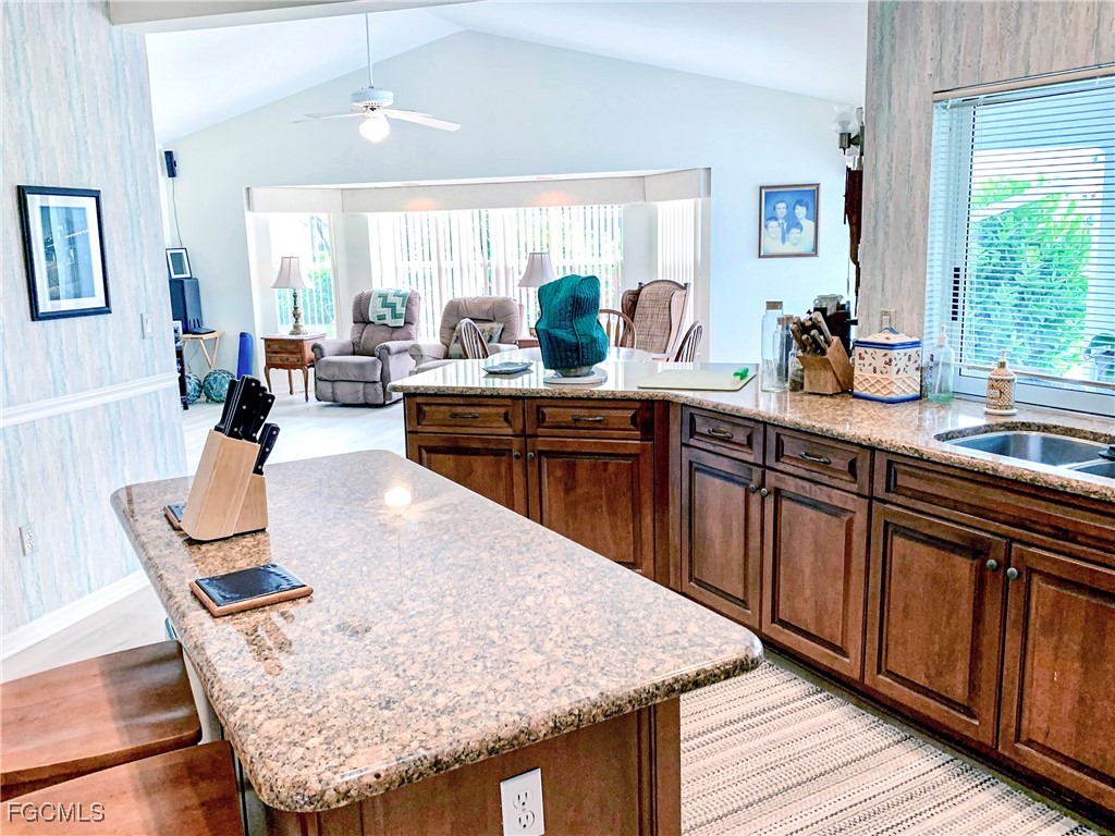 3 Bed Waterfront Home for Sale in Fort Myers, photo 12