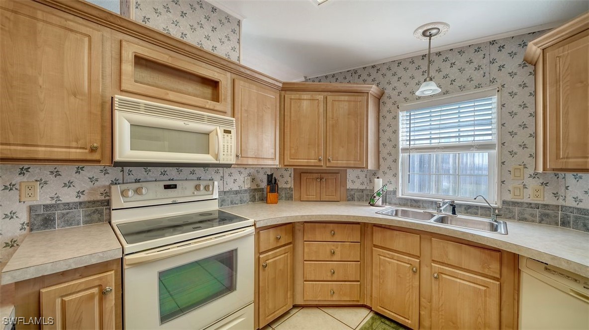 2 Bed Pool Home for Sale in By The Sea Condo, photo 12