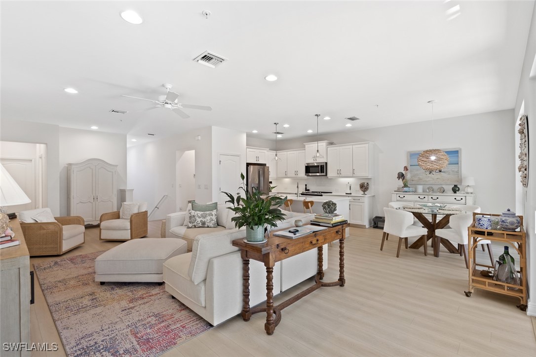 3 Bed Condominium for Sale in Avalon, photo 12