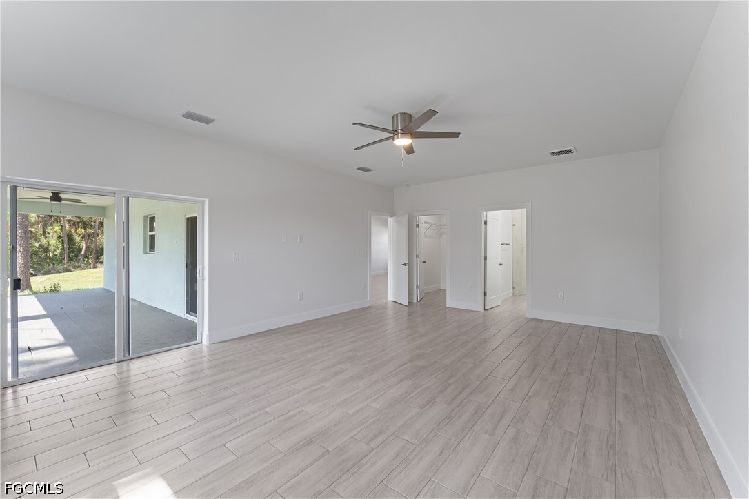 3 Bed SingleFamilyResidence for Sale in Lehigh Acres, photo 12