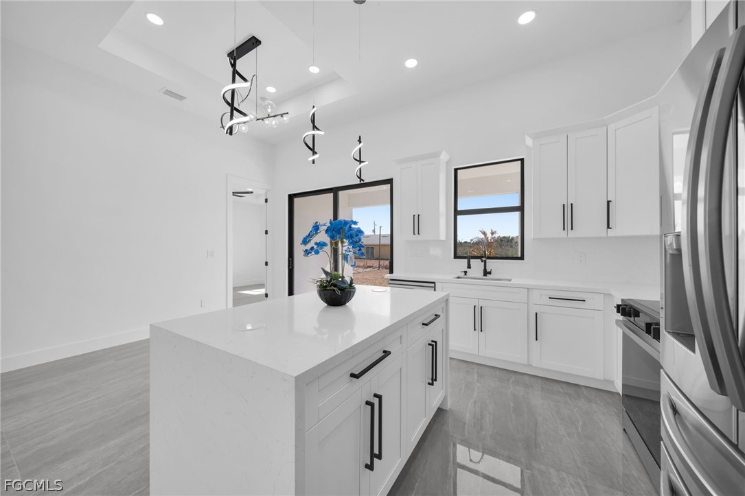 3 Bed SingleFamilyResidence for Sale in Lehigh Acres, photo 12