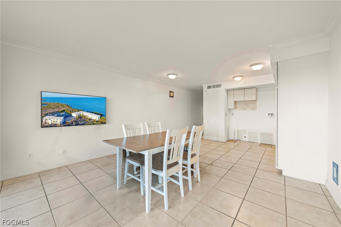 1 Bed Waterfront Home for Sale in Captiva, photo 12