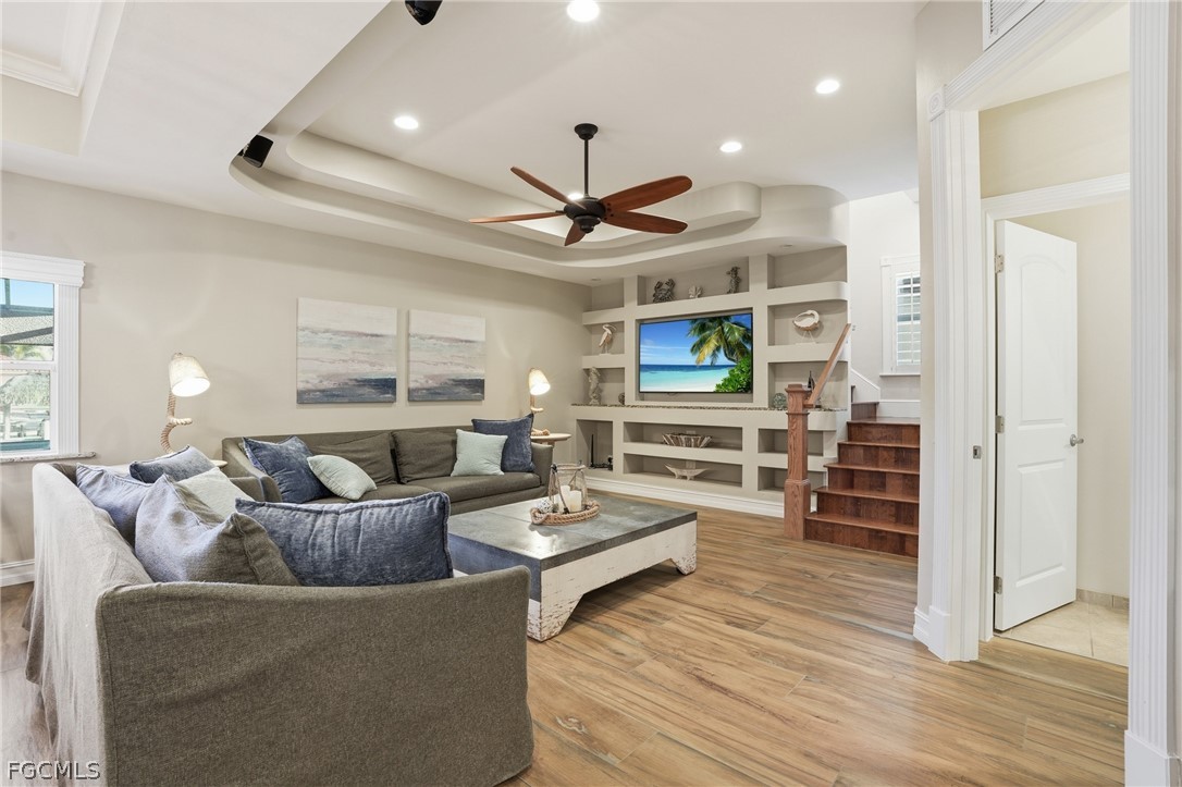 3 Bed Pool Home for Sale in Cape Coral, photo 12