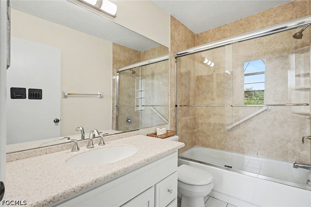2 Bed Pool Home for Sale in Fort Myers, photo 12