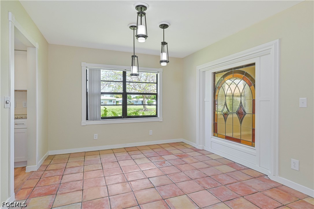 2 Bed Attached for Sale in Fort Myers, photo 12