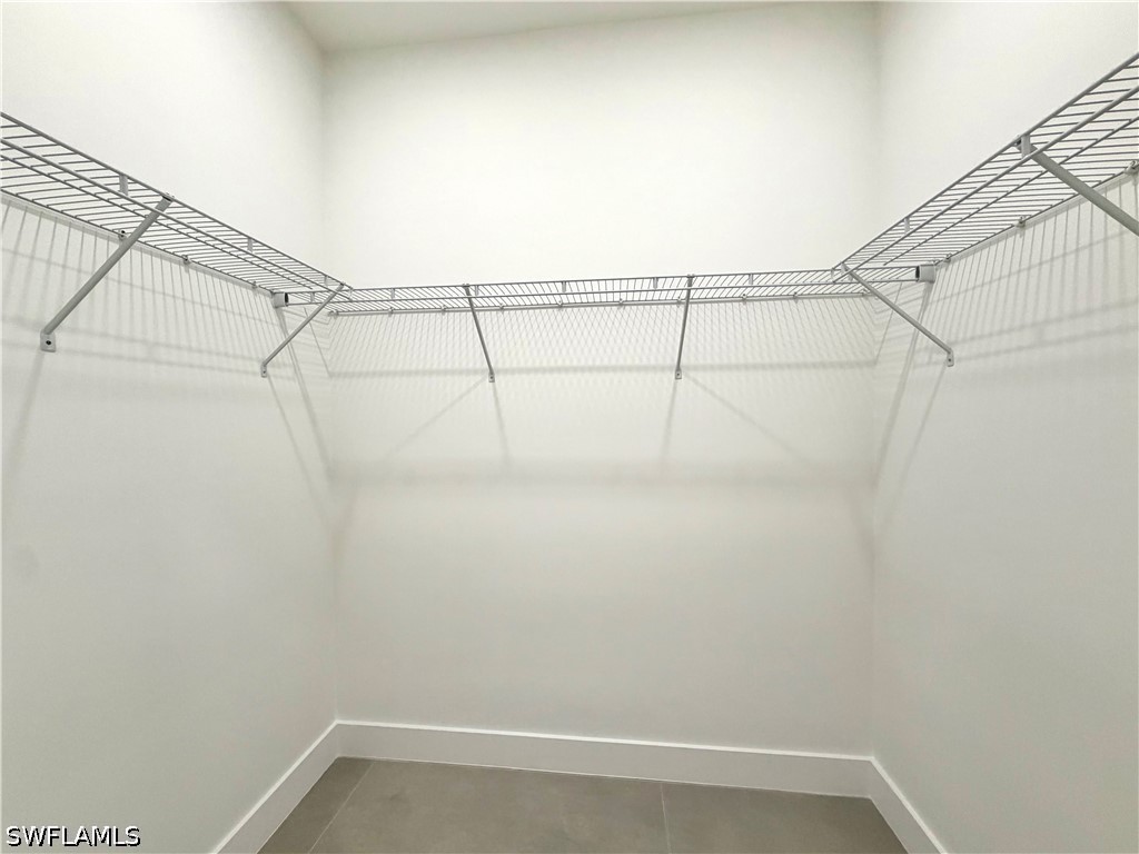 4 Bed SingleFamilyResidence for Sale in Naples, photo 12