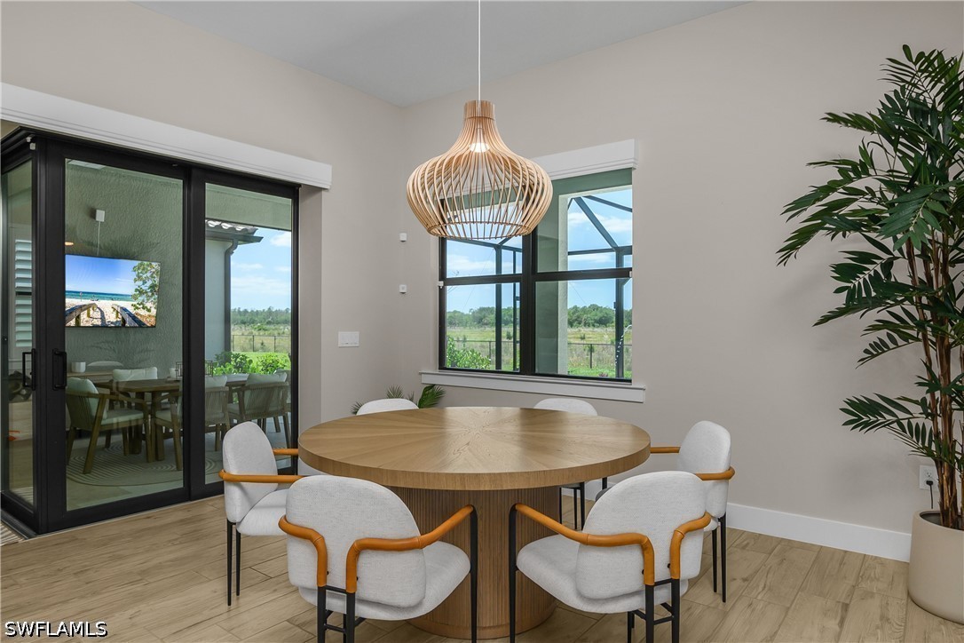 3 Bed Pool Home for Sale in Verdana Village, photo 12