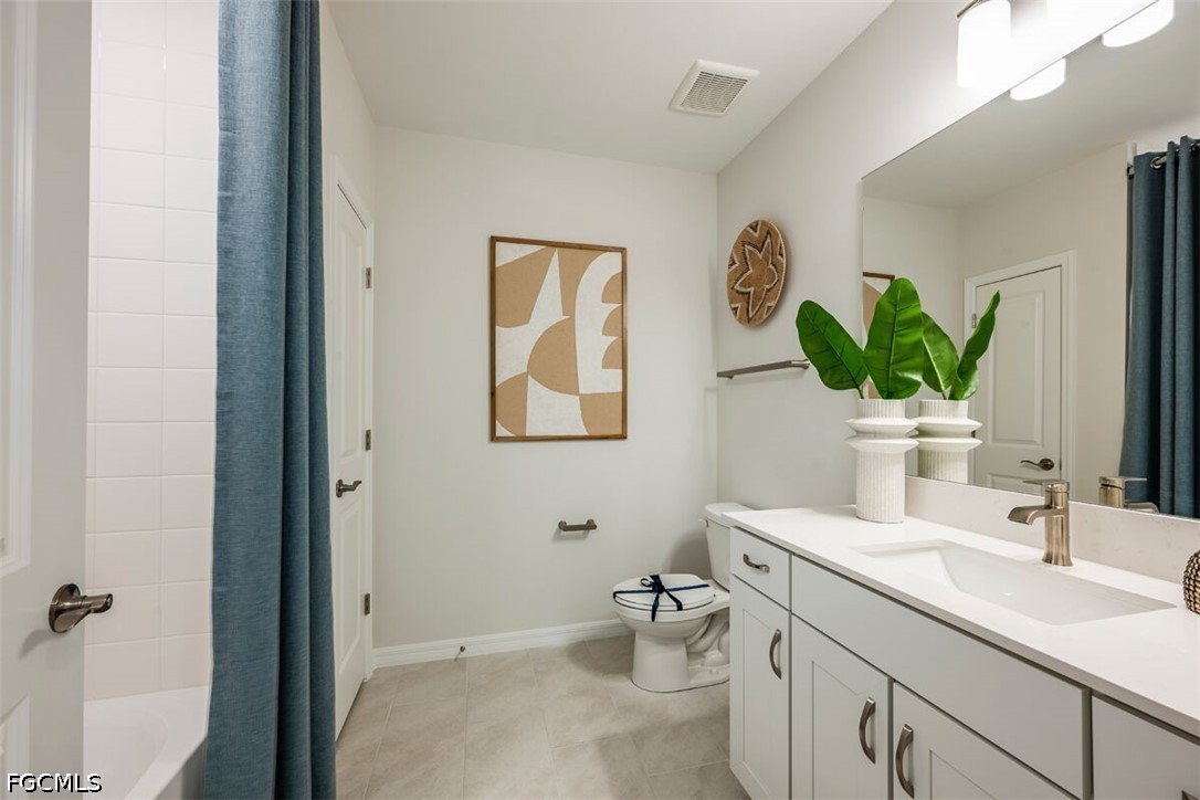 3 Bed SingleFamilyResidence for Sale in Whispering Lakes, photo 12