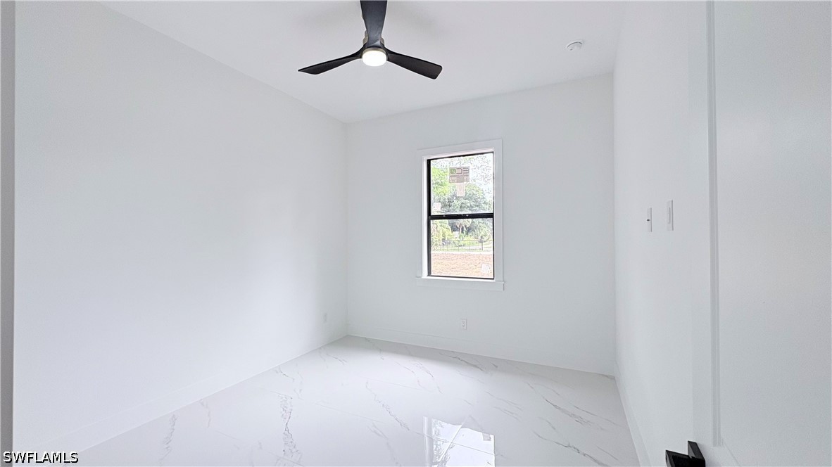 4 Bed SingleFamilyResidence for Sale in Lehigh Acres, photo 12