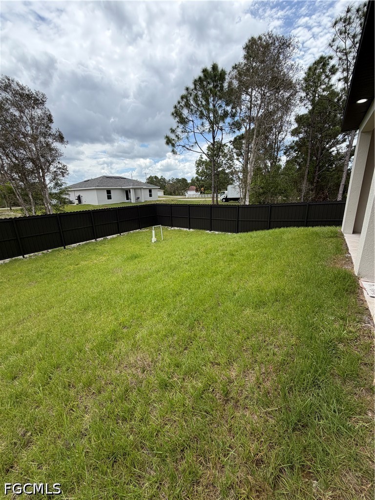 3 Bed SingleFamilyResidence for Sale in Lehigh Acres, photo 12