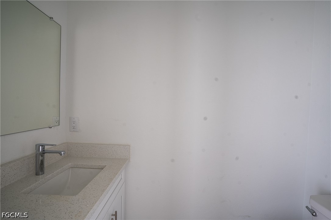3 Bed SingleFamilyResidence for Sale in Port Charlotte, photo 12