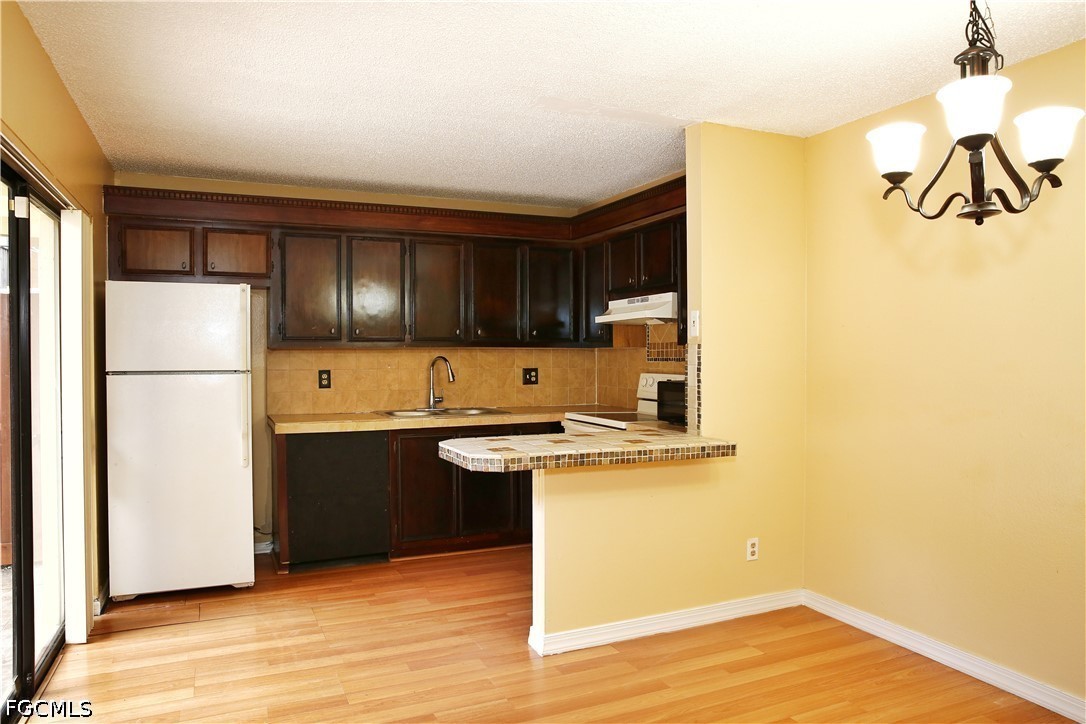 2 Bed Townhouse for Sale in Fort Myers, photo 12
