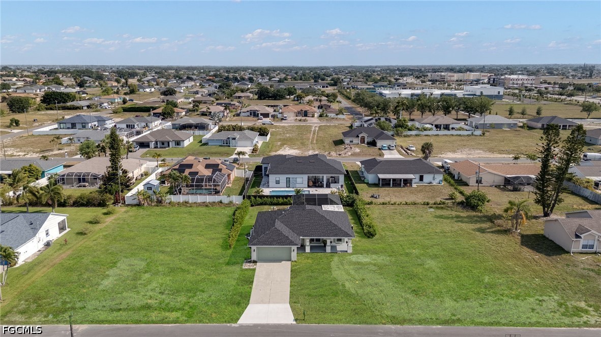 3 Bed Pool Home for Sale in Cape Coral, photo 12