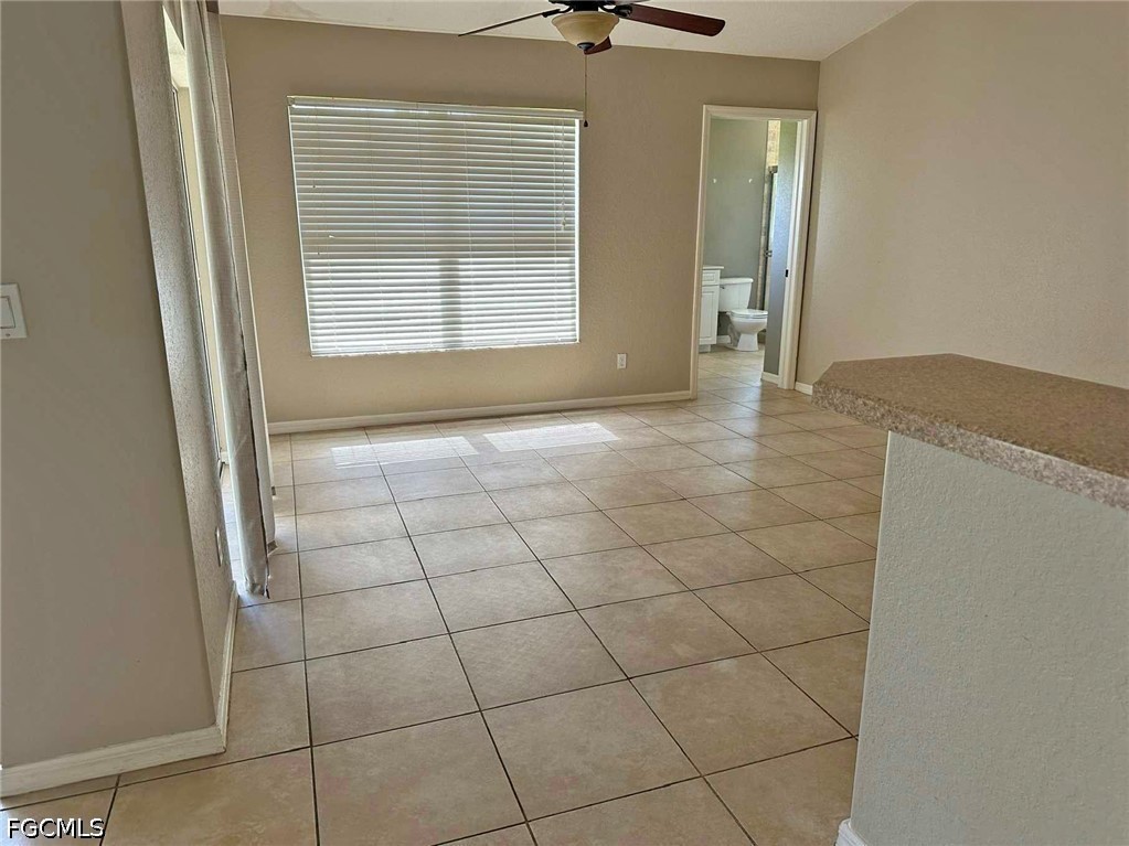 3 Bed SingleFamilyResidence for Sale in Cape Coral, photo 12