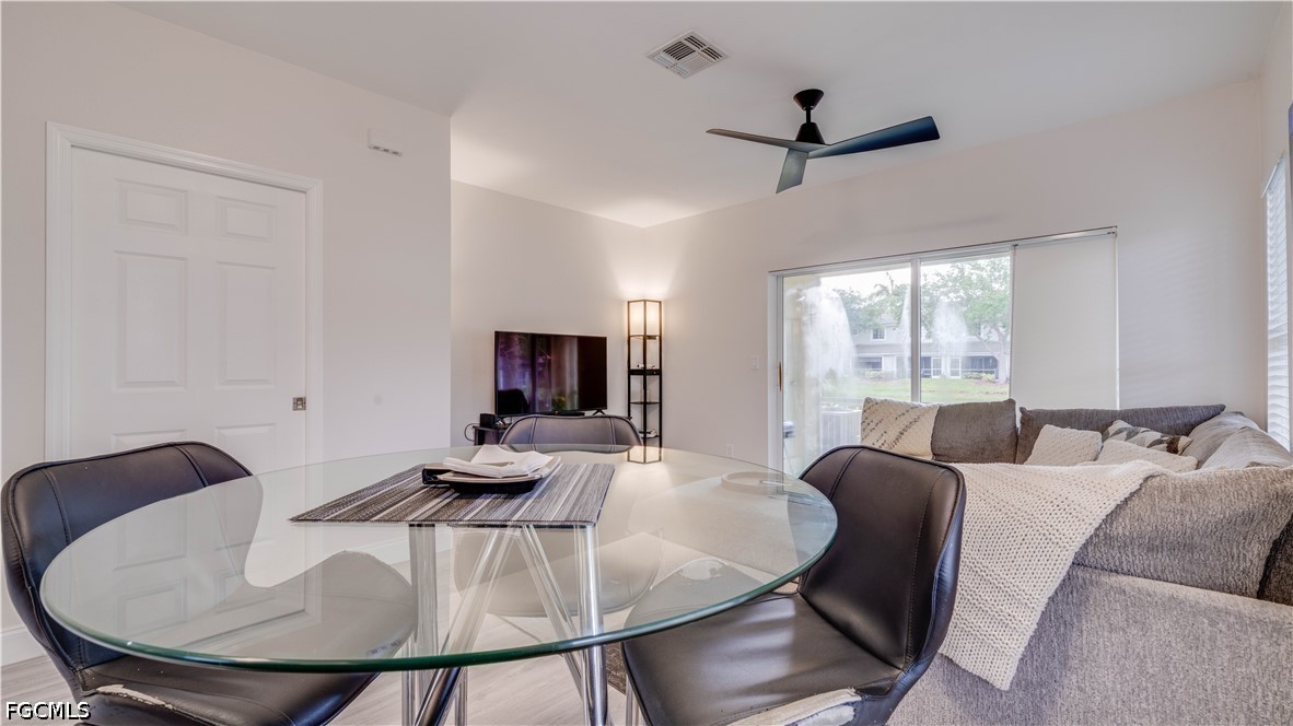 2 Bed Waterfront Home for Sale in Fort Myers, photo 12